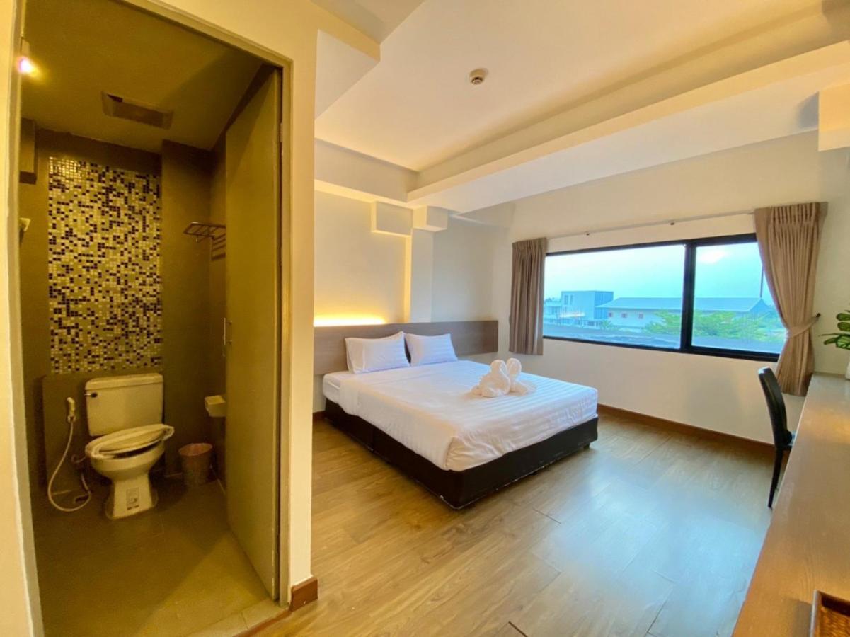 View Dee Bkk Airport Residence Bangkok Exterior photo