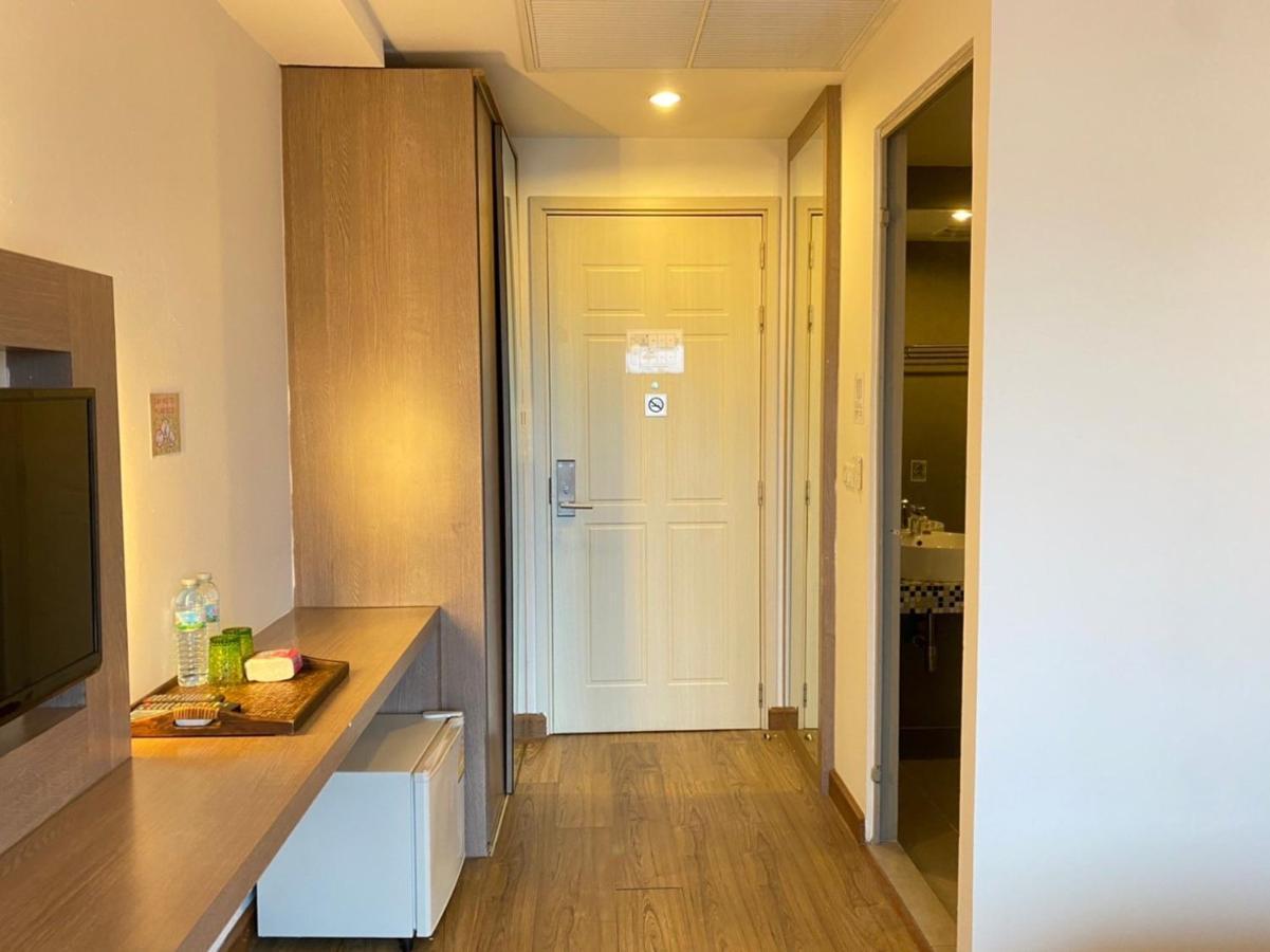 View Dee Bkk Airport Residence Bangkok Exterior photo