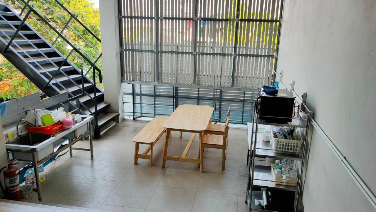 View Dee Bkk Airport Residence Bangkok Exterior photo
