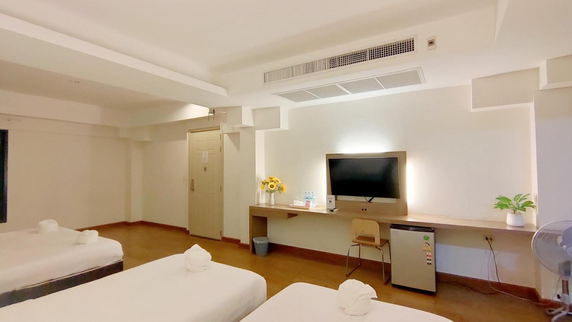 View Dee Bkk Airport Residence Bangkok Exterior photo